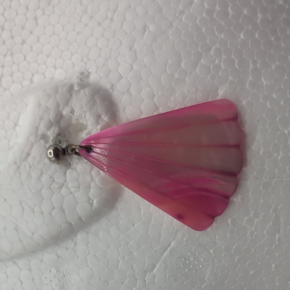 Vintage Pink Shell Elegant Dangle Hook Earrings